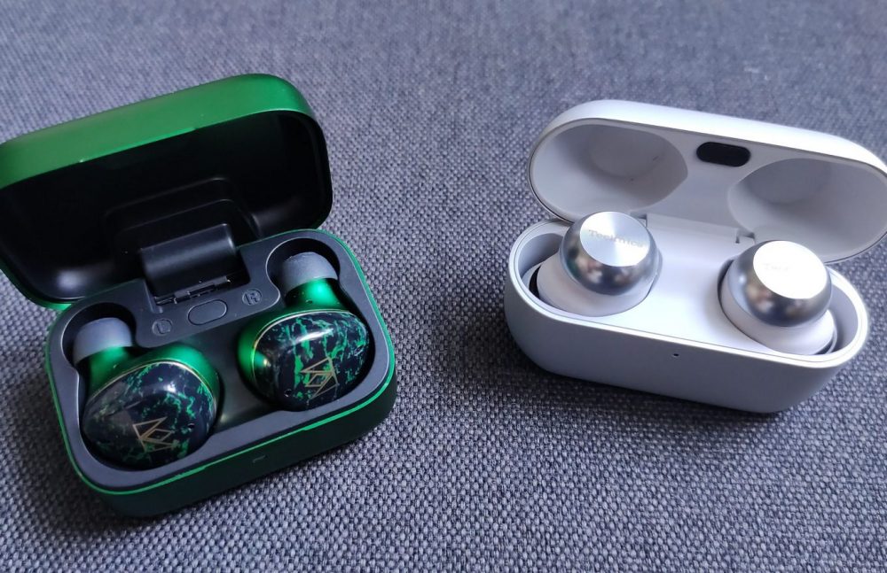 Noble Audio Rex5 vs. Technics EAH-AZ100